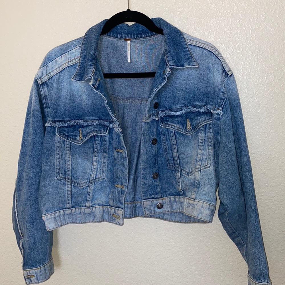 Cropped Distressed Demin Jean Jacket Free People